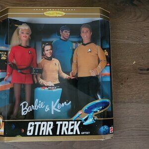Collector Star Trek Barbie and Ken